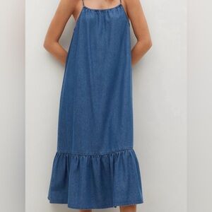 Mango Super cute oversized denim dress w Adjustable straps size L